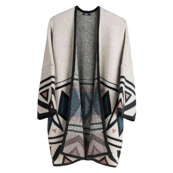 parfois Sweaters - Parfois Women's European Knit‎ Ethnic Pattern Poncho Cardigan One Size Fits All